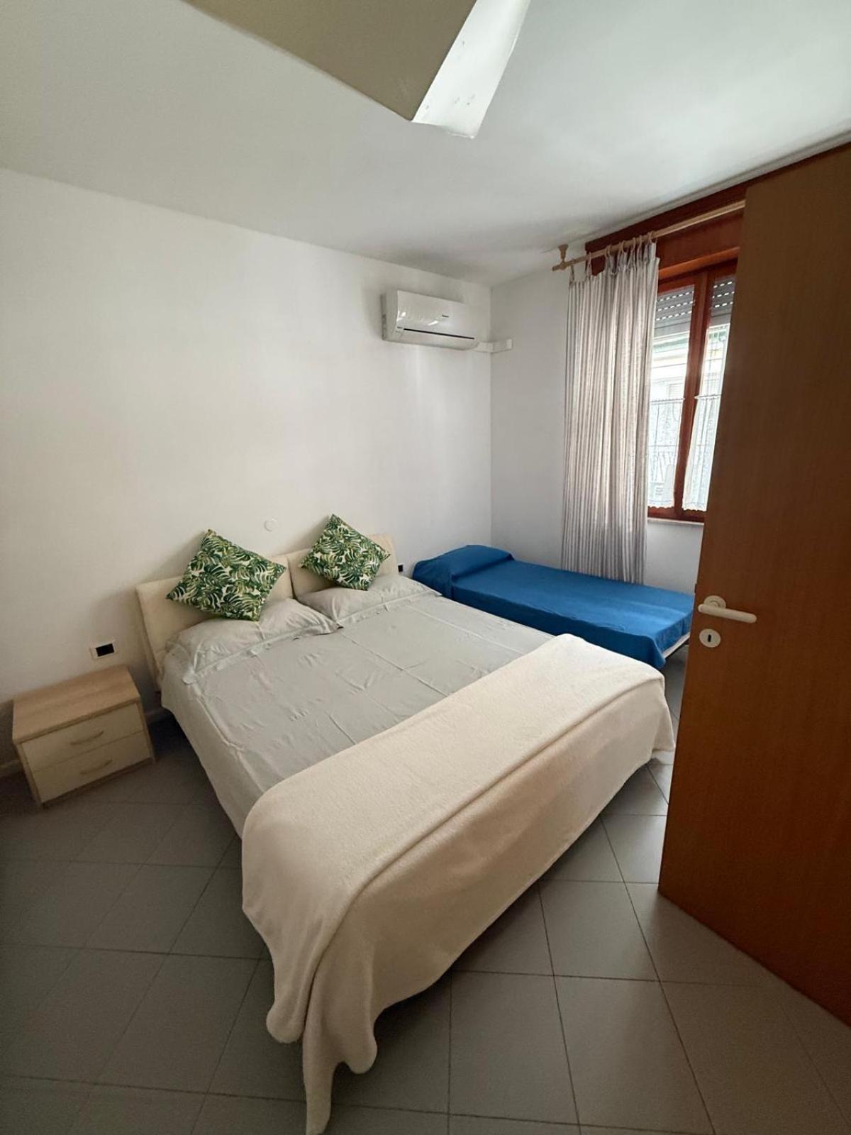 Gracious Apartment Located In The Heart Of Lignano Lignano Sabbiadoro Kültér fotó